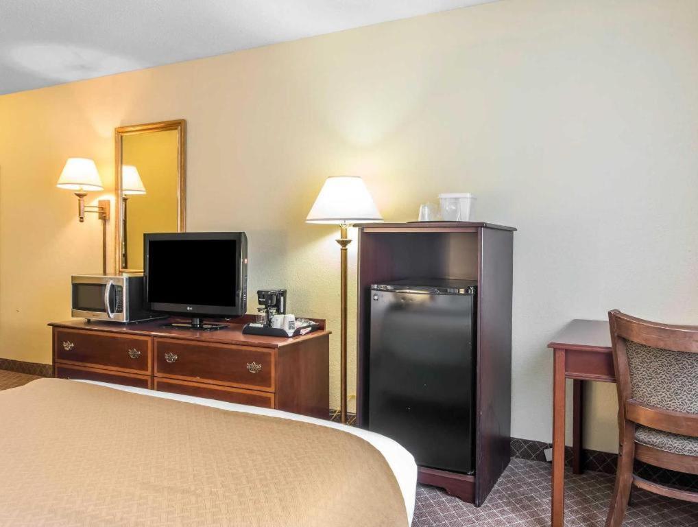 Quality Inn Danville Kültér fotó